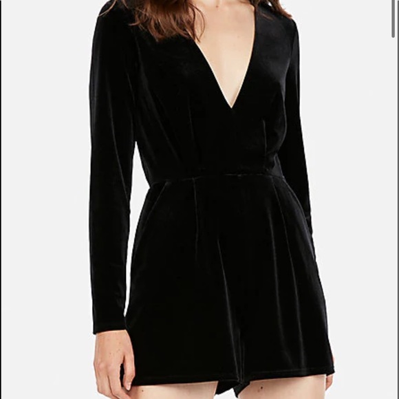 Express Pants - LONG SLEEVE VELVET ROMPER IN BLACK